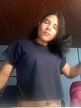 Leilanixx69 online show from December 5, 2025, 1:20 pm