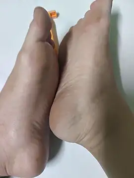 Miky Lyn online show from March 2, 2026, 4:25 pm