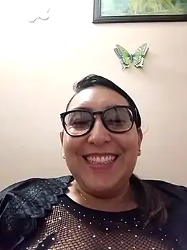 Valeria montana  online show from April 22, 2026, 12:02 am