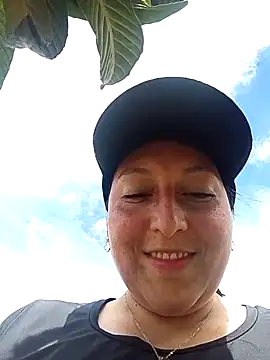 Snapshot of Valeria_montana_ chatting on June 6, 2026, 4:01 pm Valeria montana online show from June 6, 2026, 4:01 pm