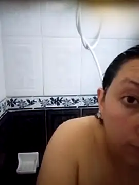 Snapshot of Valeria_montana_ chatting on June 27, 2026, 6:02 pm Valeria montana online show from June 27, 2026, 6:02 pm