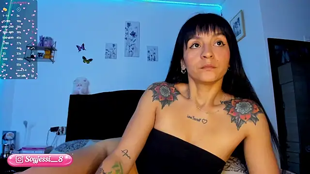 lauureen c online show from April 1, 2026, 11:22 am