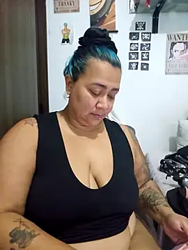 vicky-duarte online show from March 25, 2026, 3:23 am