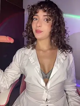 Anne Wyntheris online show from May 9, 2026, 2:50 am