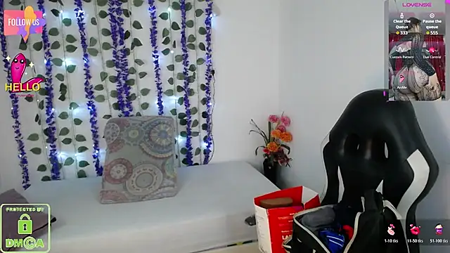 Mia Duque1999 online show from March 30, 2026, 7:48 pm