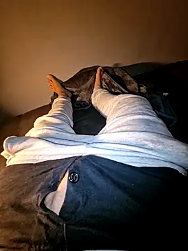 AnonymGerman1 online show from December 3, 2025, 10:30 pm