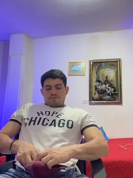 williamsmiiths16 online show from February 17, 2026, 1:51 pm