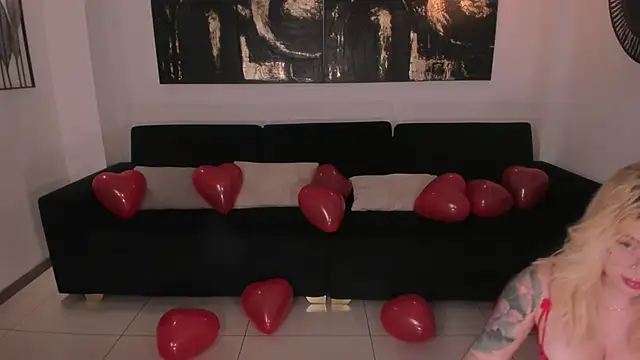 MadisonKane online show from February 14, 2026, 11:29 am