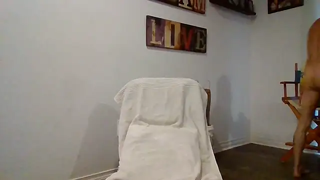 Snapshot of johnnymarino1010 chatting on June 16, 2026, 7:16 pm johnnymarino1010 online show from June 16, 2026, 7:16 pm