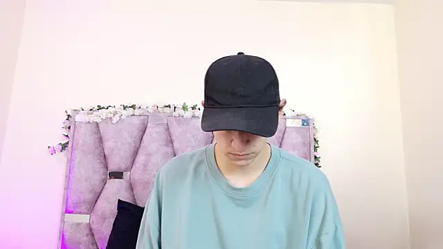 iris and damian online show from February 26, 2026, 5:12 pm