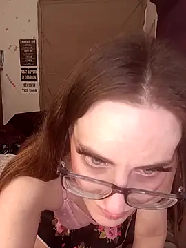 snowbird1117 online show from March 11, 2026, 7:58 am