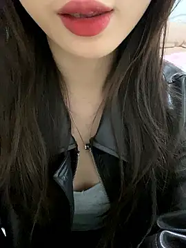 yaqing666 online show from January 11, 2026, 4:39 am