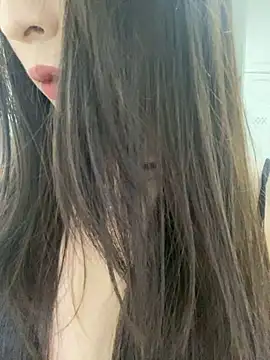 yaqing666 online show from June 8, 2026, 8:04 am