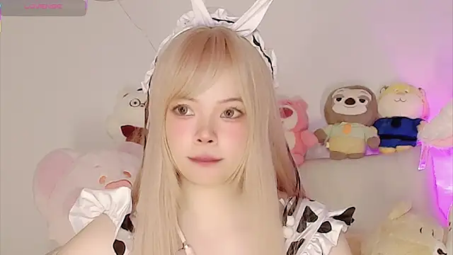 Miyeoonn online show from February 3, 2026, 2:53 am