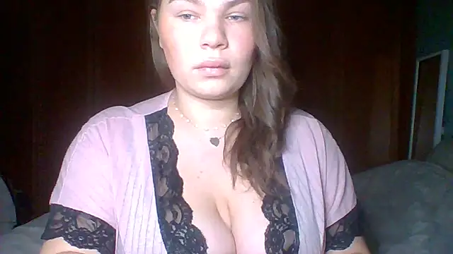 Snapshot of GEMMARMALADE chatting on February 6, 2026, 7:02 am GEMMARMALADE online show from February 6, 2026, 7:02 am