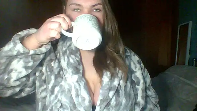 Snapshot of GEMMARMALADE chatting on February 18, 2026, 7:15 am GEMMARMALADE online show from February 18, 2026, 7:15 am