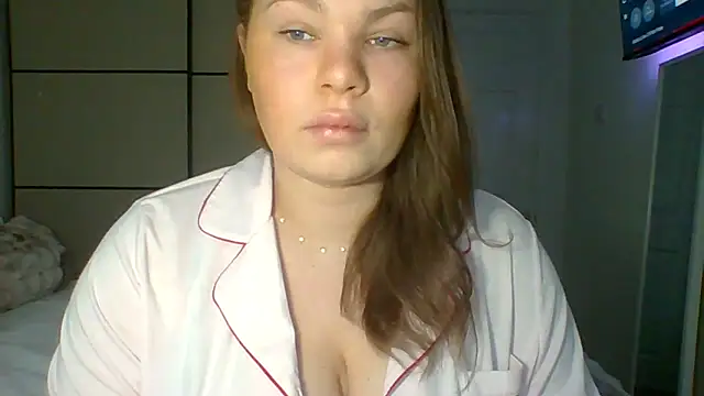 Snapshot of GEMMARMALADE chatting on May 5, 2026, 6:43 am GEMMARMALADE online show from May 5, 2026, 6:43 am
