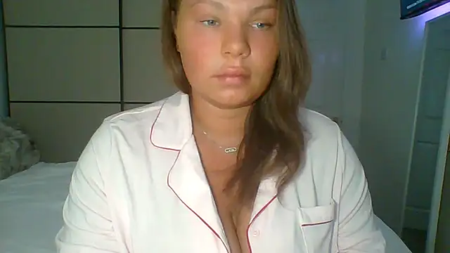 Snapshot of GEMMARMALADE chatting on June 4, 2026, 6:08 am GEMMARMALADE online show from June 4, 2026, 6:08 am