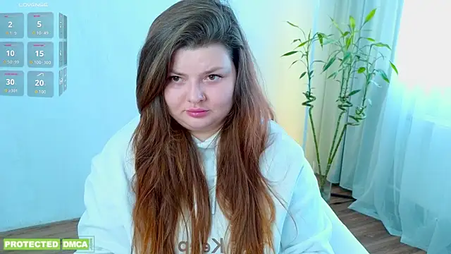 Snapshot of EvKamenskih chatting on April 13, 2026, 9:37 am EvKamenskih online show from April 13, 2026, 9:37 am