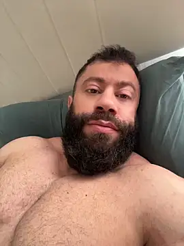 stylesexy online show from April 18, 2026, 9:13 am