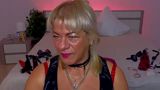 AnittaHarris  online show from March 20, 2026, 1:54 am