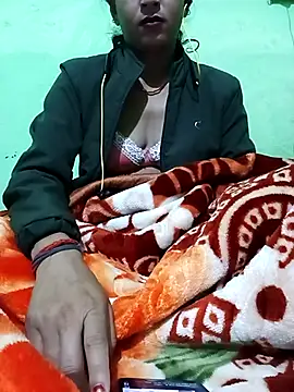 Snapshot of Big_soniya55A chatting on December 21, 2025, 2:51 am Big soniya55A online show from December 21, 2025, 2:51 am