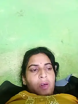 Snapshot of Big_soniya55A chatting on February 1, 2026, 2:37 pm Big soniya55A online show from February 1, 2026, 2:37 pm