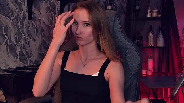 Megan Rodgers online show from April 19, 2026, 6:10 pm