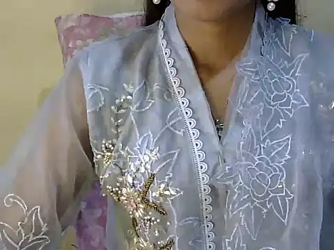 Snapshot of Shab_M chatting on April 27, 2026, 6:00 am Shab M online show from April 27, 2026, 6:00 am