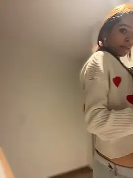 AfroditaWild online show from April 20, 2026, 3:20 am