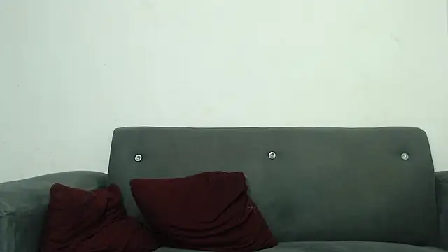 Seank Noszka online show from April 5, 2026, 8:17 pm