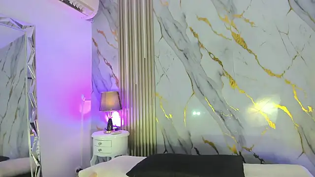 BellaHarpeer online show from March 8, 2026, 12:09 pm