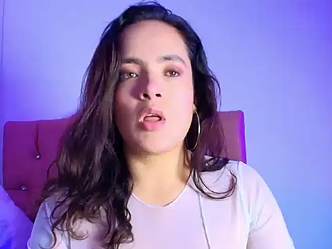 Snapshot of sara_santana__ chatting on February 28, 2026, 3:18 am sara santana online show from February 28, 2026, 3:18 am