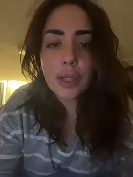 Snapshot of tesaa1212 chatting on May 6, 2026, 9:42 pm tesaa1212 online show from May 6, 2026, 9:42 pm
