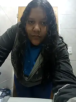 VaneandRossy online show from March 4, 2026, 9:21 pm