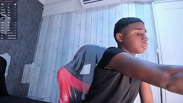 teylor lovee online show from January 6, 2026, 8:34 pm