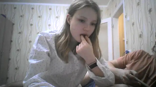 EvgeniyXAnna online show from March 9, 2026, 8:35 pm