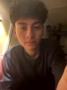 Snapshot of hungspanishtwink chatting on January 9, 2026, 9:45 am hungspanishtwink online show from January 9, 2026, 9:45 am