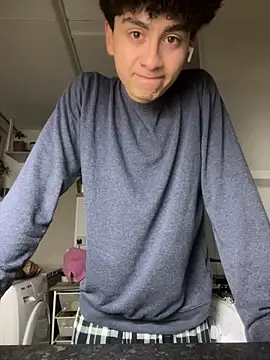 Snapshot of hungspanishtwink chatting on March 10, 2026, 11:10 pm hungspanishtwink online show from March 10, 2026, 11:10 pm