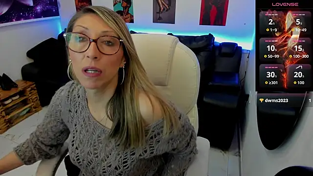 Scarlett 079 online show from February 9, 2026, 11:47 am