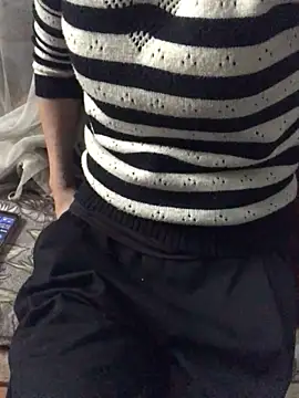 Anh love online show from December 5, 2025, 4:43 am