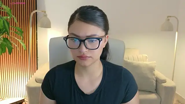 victoria   moon online show from June 10, 2026, 2:16 pm