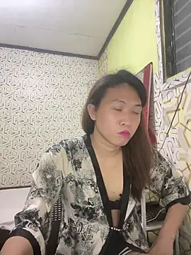 Snapshot of luna_love_bitex chatting on June 13, 2026, 10:46 am luna love bitex online show from June 13, 2026, 10:46 am