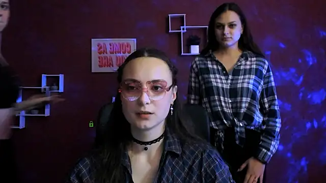 jenna elayne online show from February 24, 2026, 9:18 am