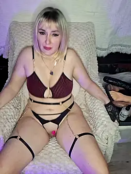 La Chatounettee online show from February 5, 2026, 9:03 am