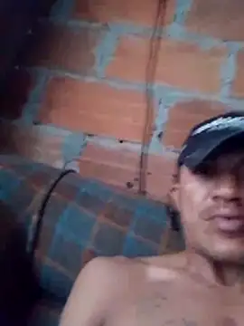 aristatto29 online show from December 5, 2025, 1:52 pm