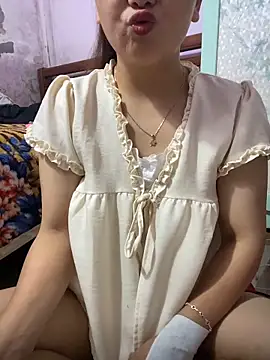 Samsam-006 online show from April 15, 2026, 5:47 am