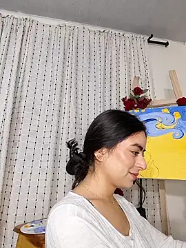 saasha Petit online show from March 19, 2026, 11:36 am