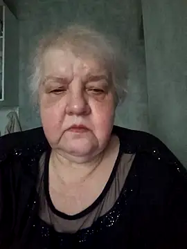 HapinessLovee online show from February 4, 2026, 7:58 am