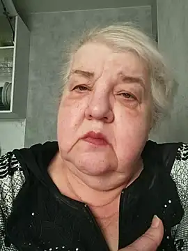 HapinessLovee online show from March 2, 2026, 10:33 am